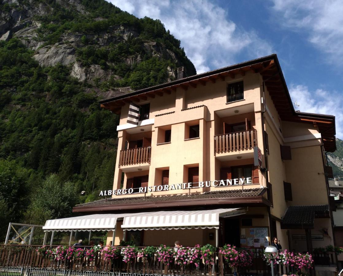 Hotel Ristorante Bucaneve San Martino  Exteriér fotografie